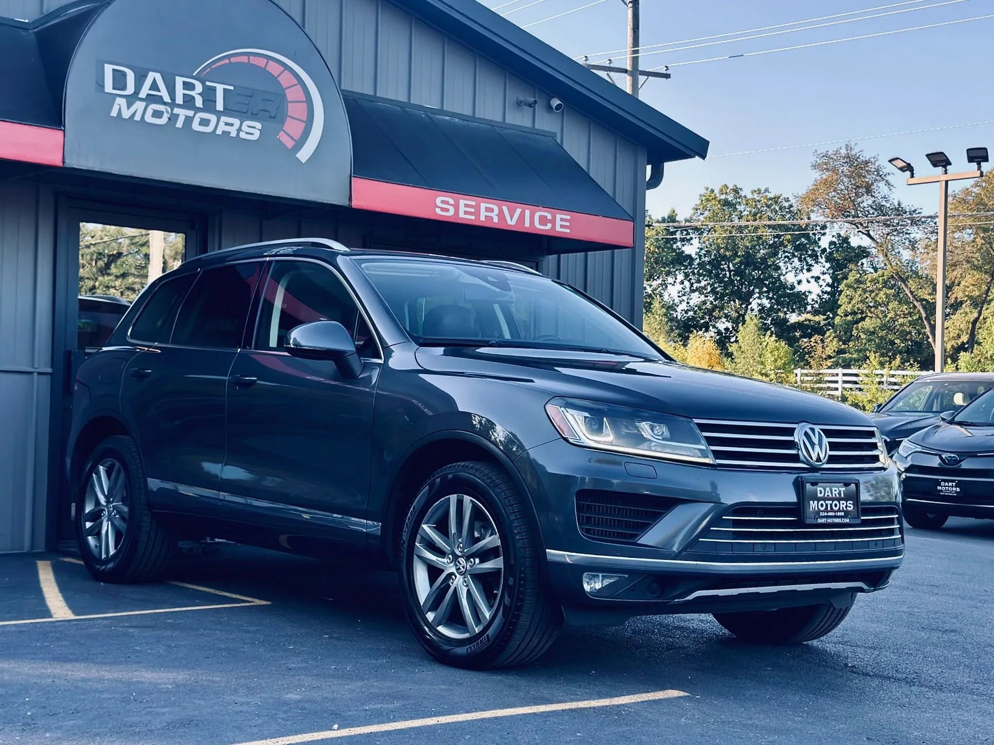 Used 2016 Volkswagen Touareg Sport