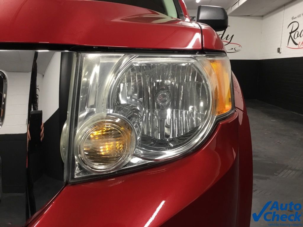 Used 2011 Ford Escape XLT AWD/4WD image 20