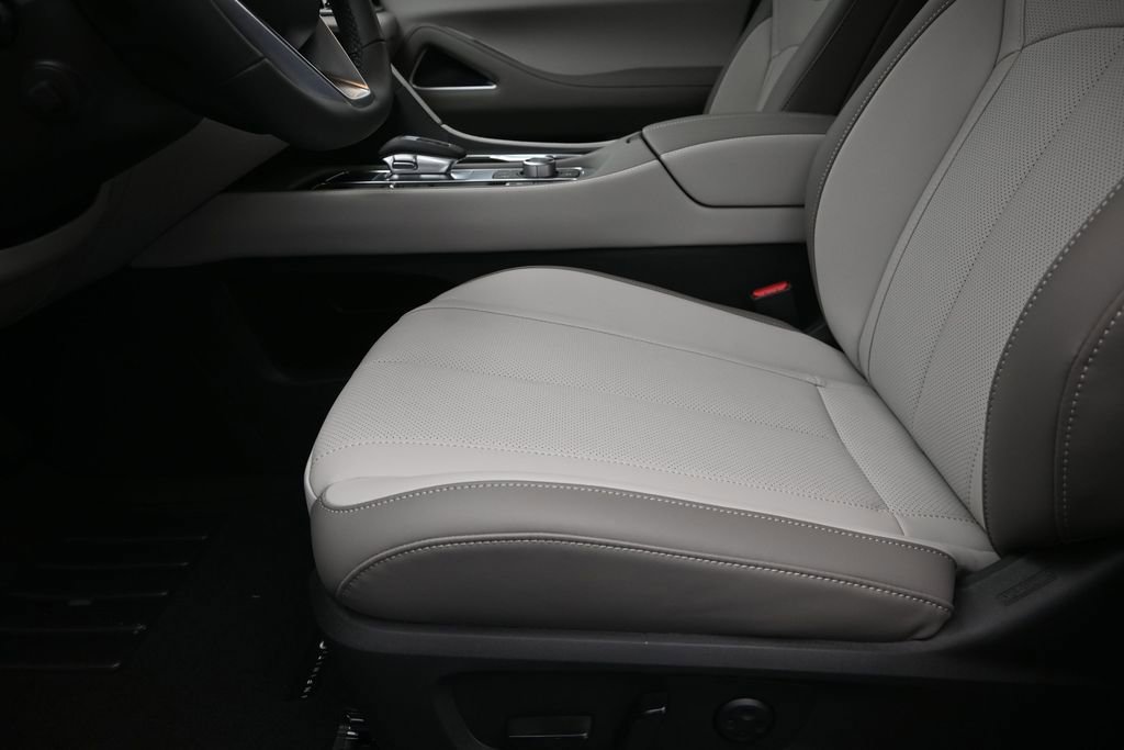 New 2027 INFINITI QX60 Luxe w/ Cargo Package FWD image 13