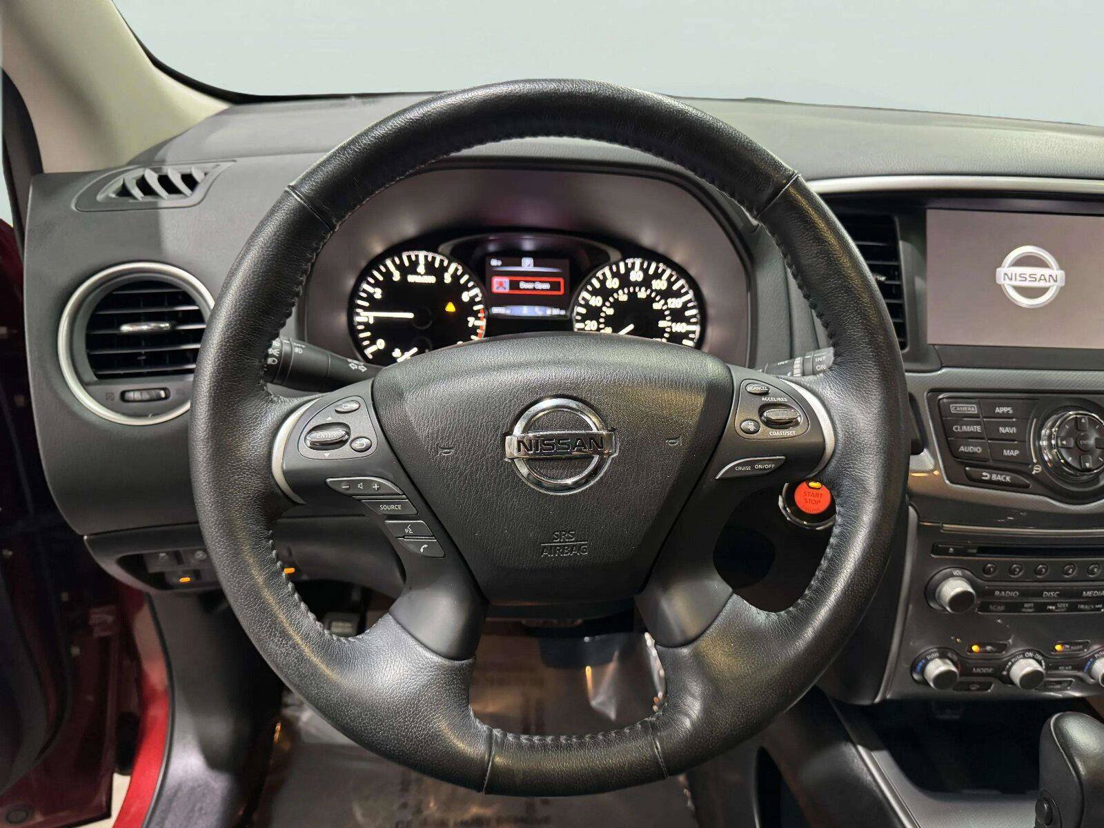 Used 2019 Nissan Pathfinder SL FWD image 23
