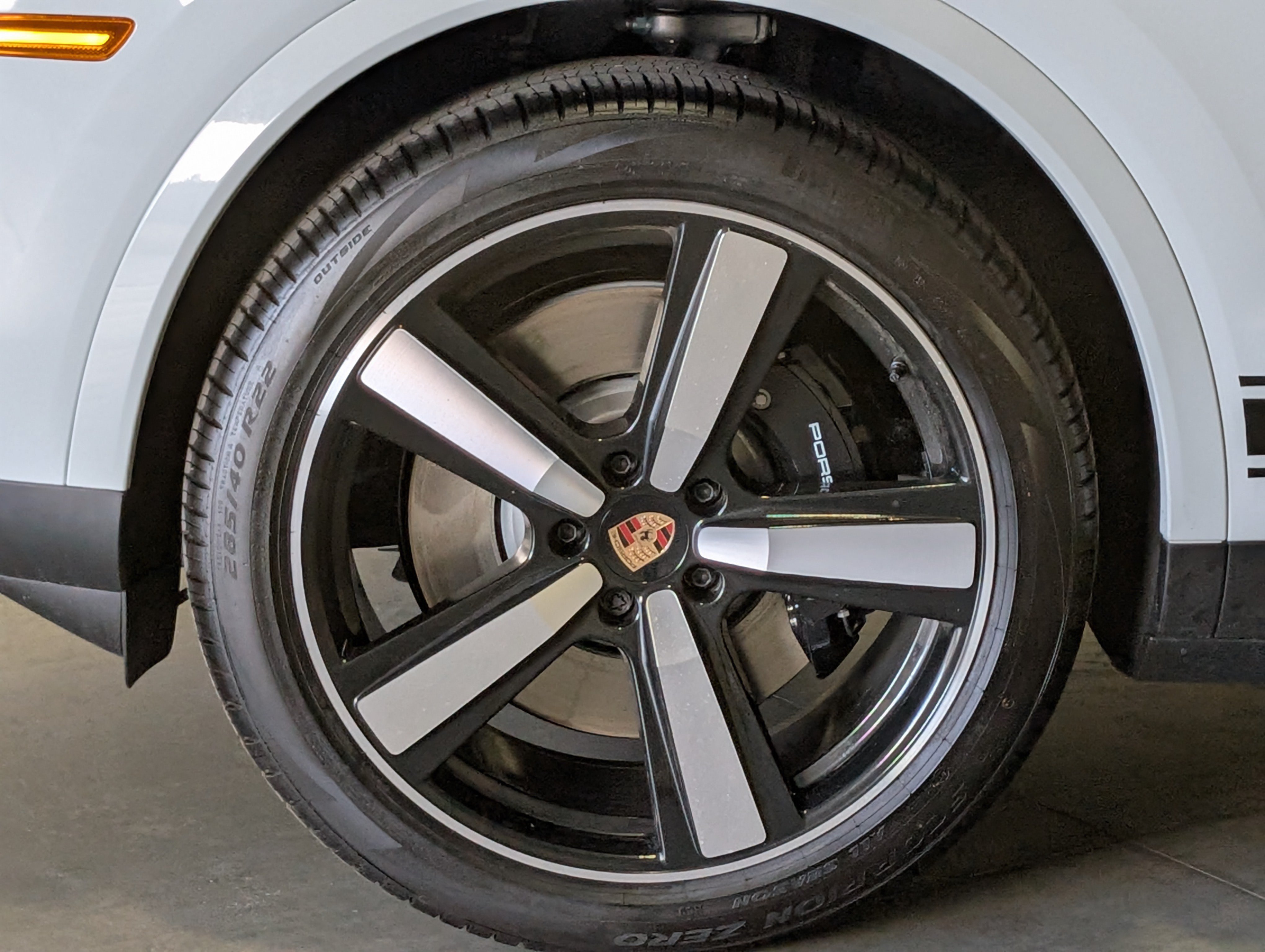 New 2026 Porsche Cayenne E-Hybrid AWD/4WD image 14
