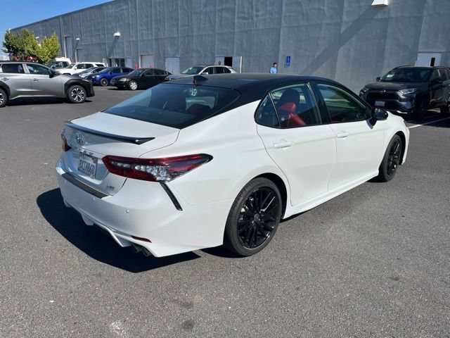 Used 2021 Toyota Camry XSE w/ Navigation Package FWD image 5