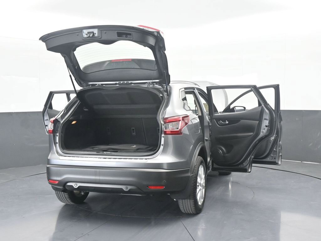 Used 2021 Nissan Rogue Sport SV image 77