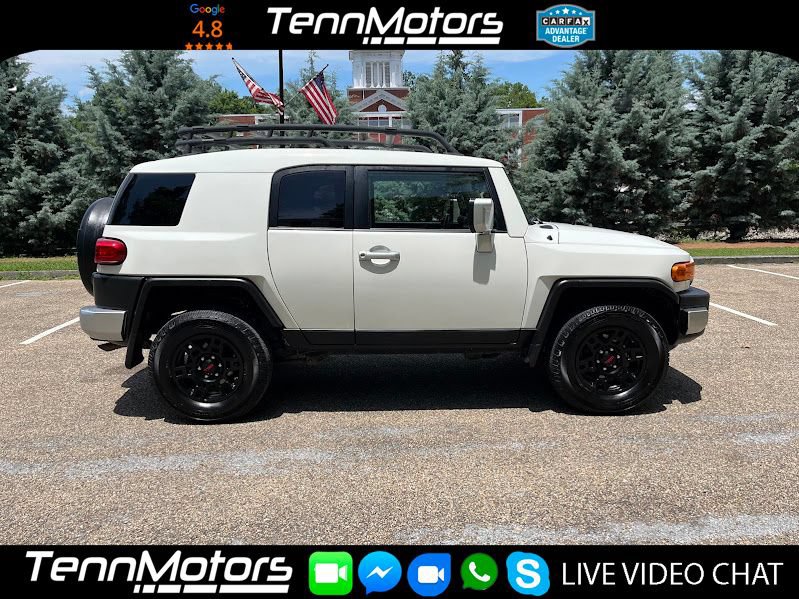 Used 2014 Toyota FJ Cruiser 4WD w/ Convenience Package video 2