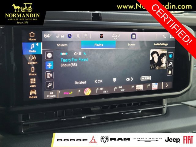 Used 2025 Jeep Wrangler Unlimited Rubicon 4xe w/ Convenience Group AWD/4WD image 9