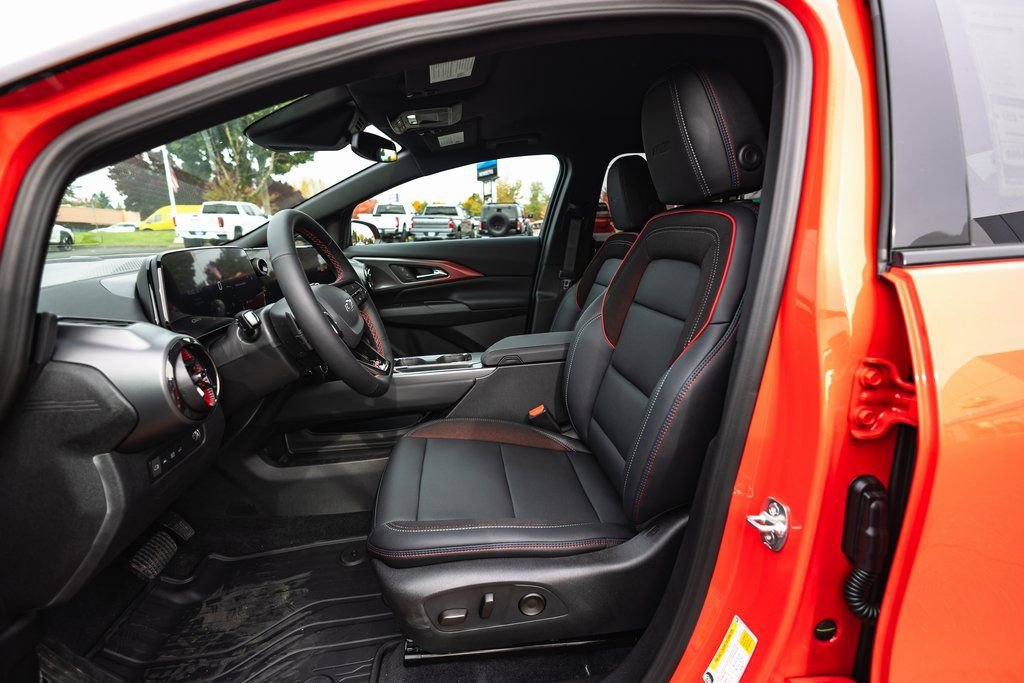 New 2026 Chevrolet Equinox EV RS image 11