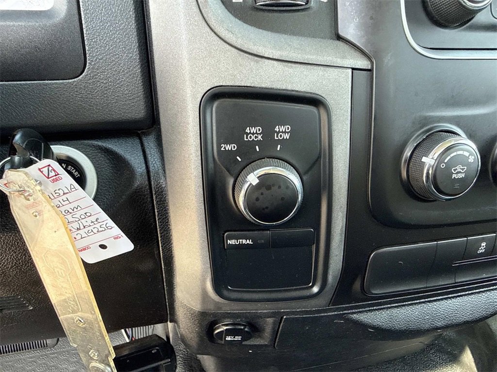 Used 2014 RAM 2500 Tradesman w/ Power & Remote Entry Group image 18