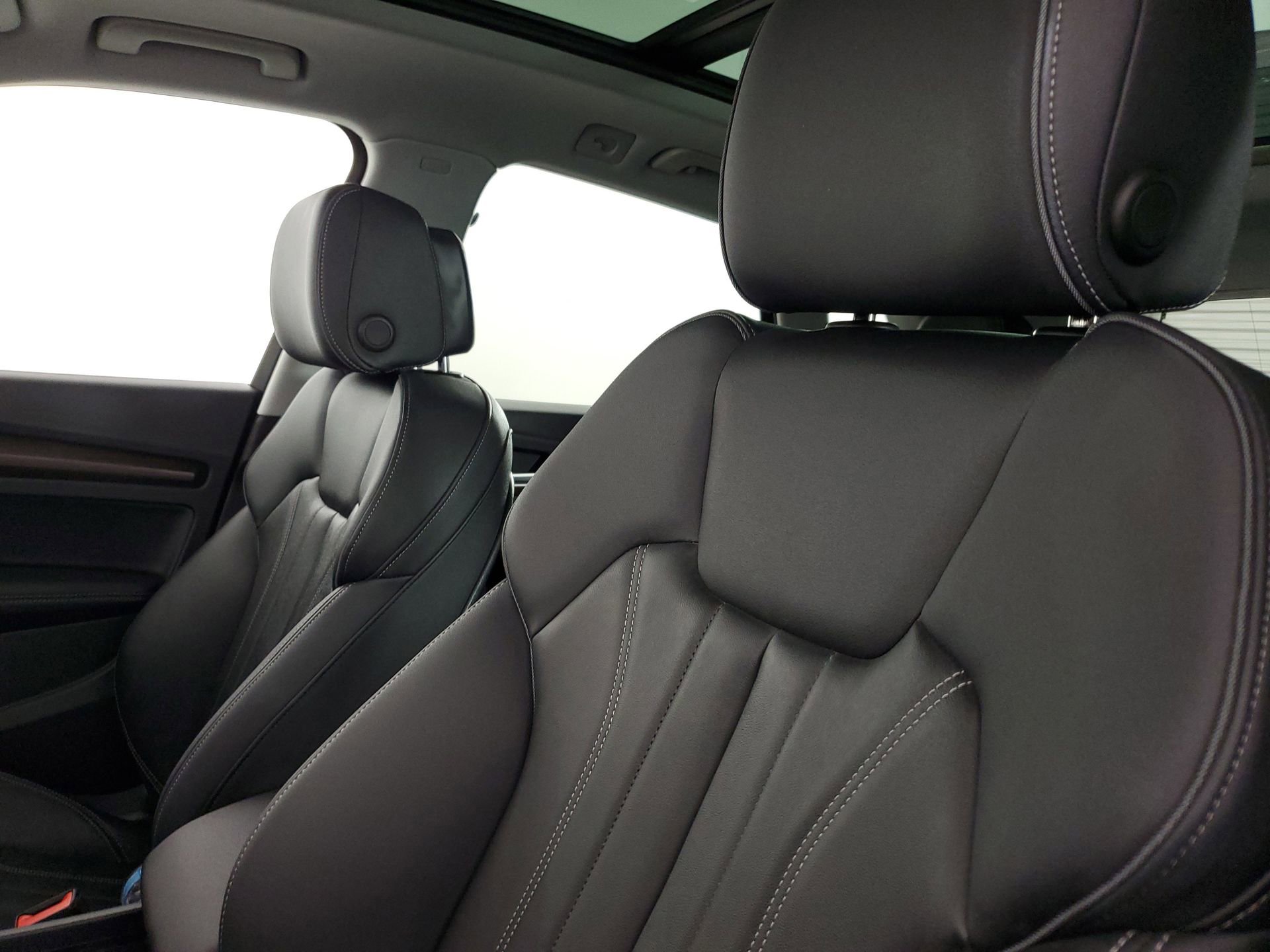 Certified 2024 Audi Q5 2.0T Premium Plus image 30