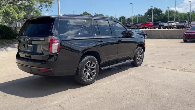 Used 2021 Chevrolet Tahoe Z71 w/ Luxury Package AWD/4WD image 8