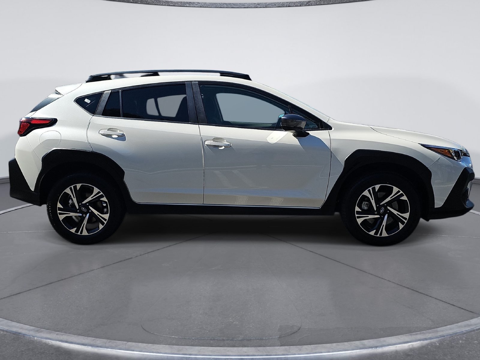 Certified 2024 Subaru Crosstrek 2.0i Premium w/ Crosstrek Mirror Package AWD/4WD image 2