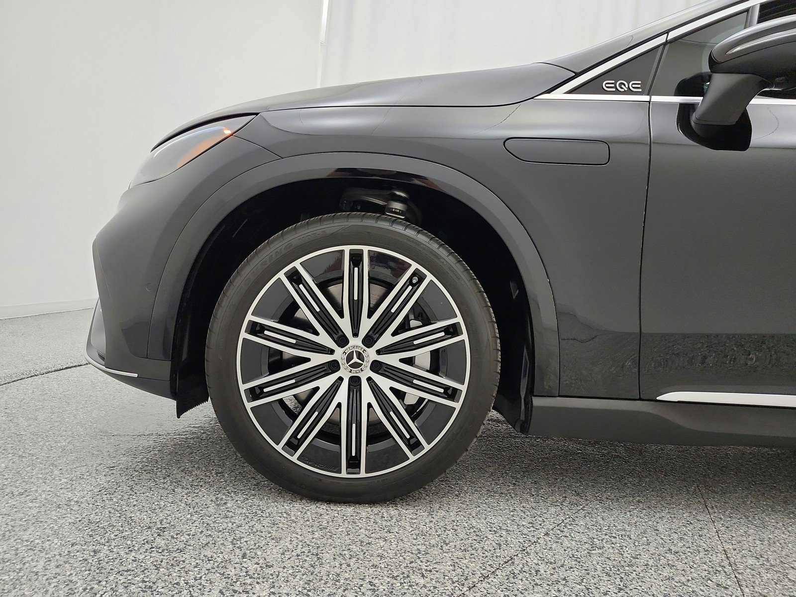 Certified 2026 Mercedes-Benz EQE 320+ SUV image 17