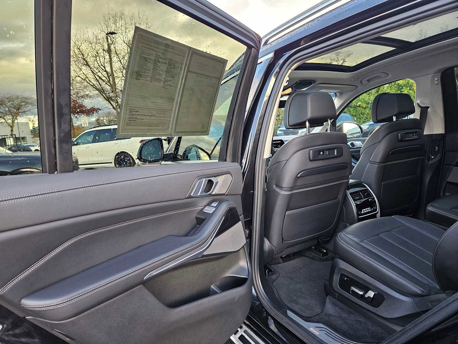 Used 2020 BMW X7 xDrive40i w/ Premium Package image 19