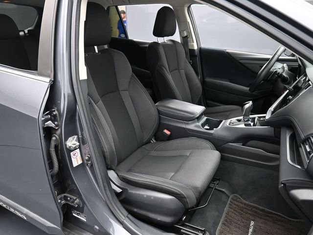 Used 2020 Subaru Outback Premium image 26