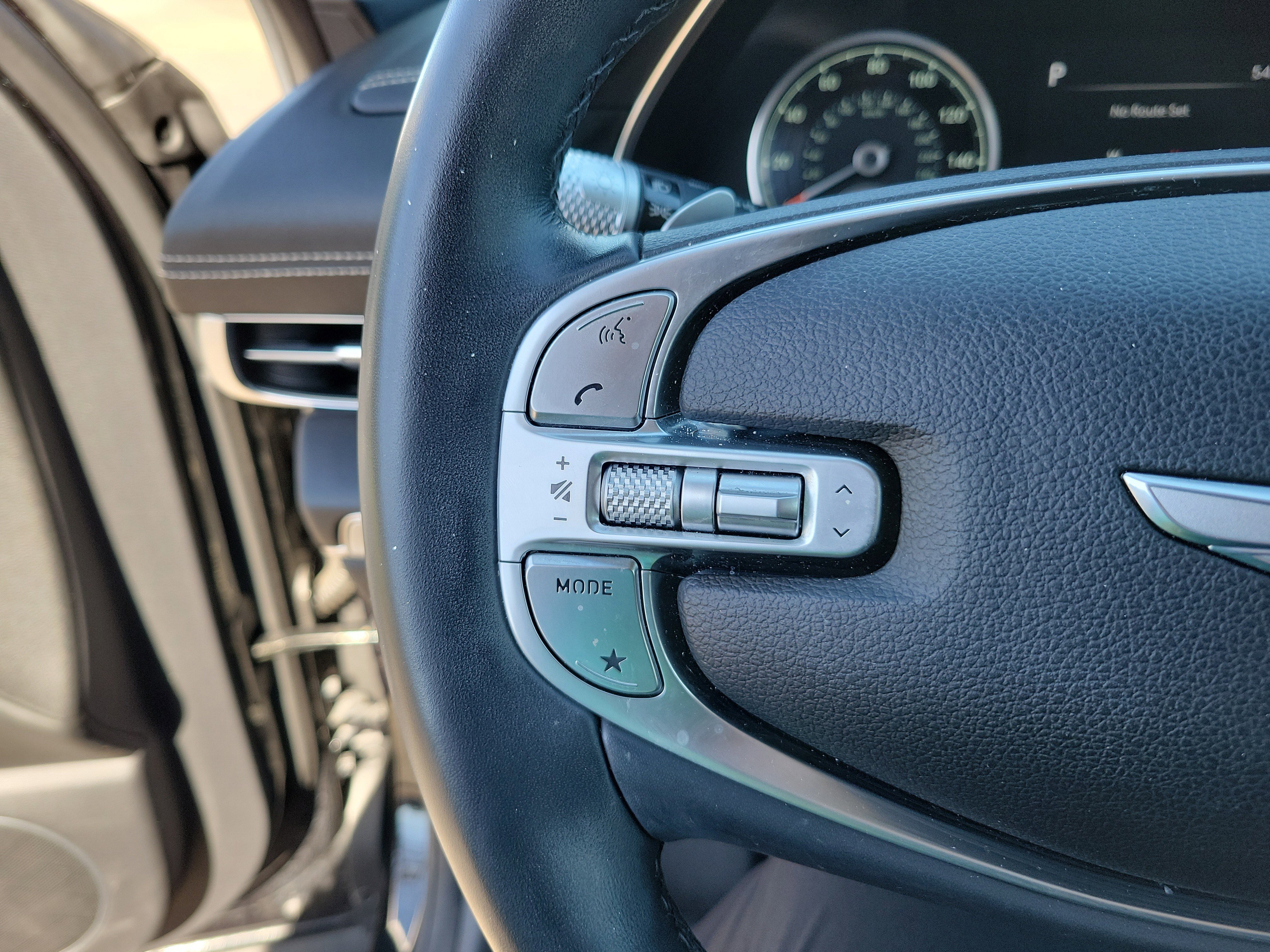 Used 2023 Genesis GV80 3.5T w/ Advanced Package image 15