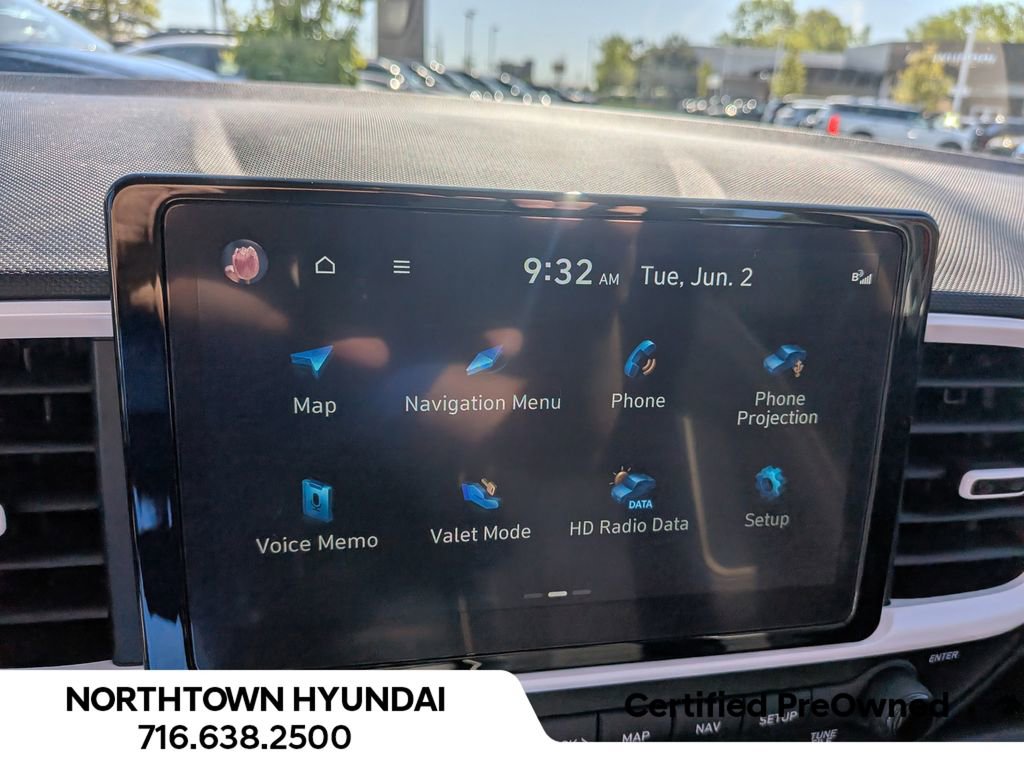 Used 2023 Hyundai Venue Limited w/ Cargo Package FWD image 22