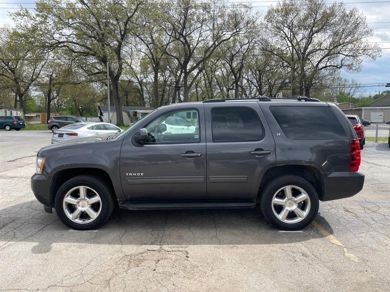 Used 2011 Chevrolet Tahoe LT w/ Luxury Package AWD/4WD image 8