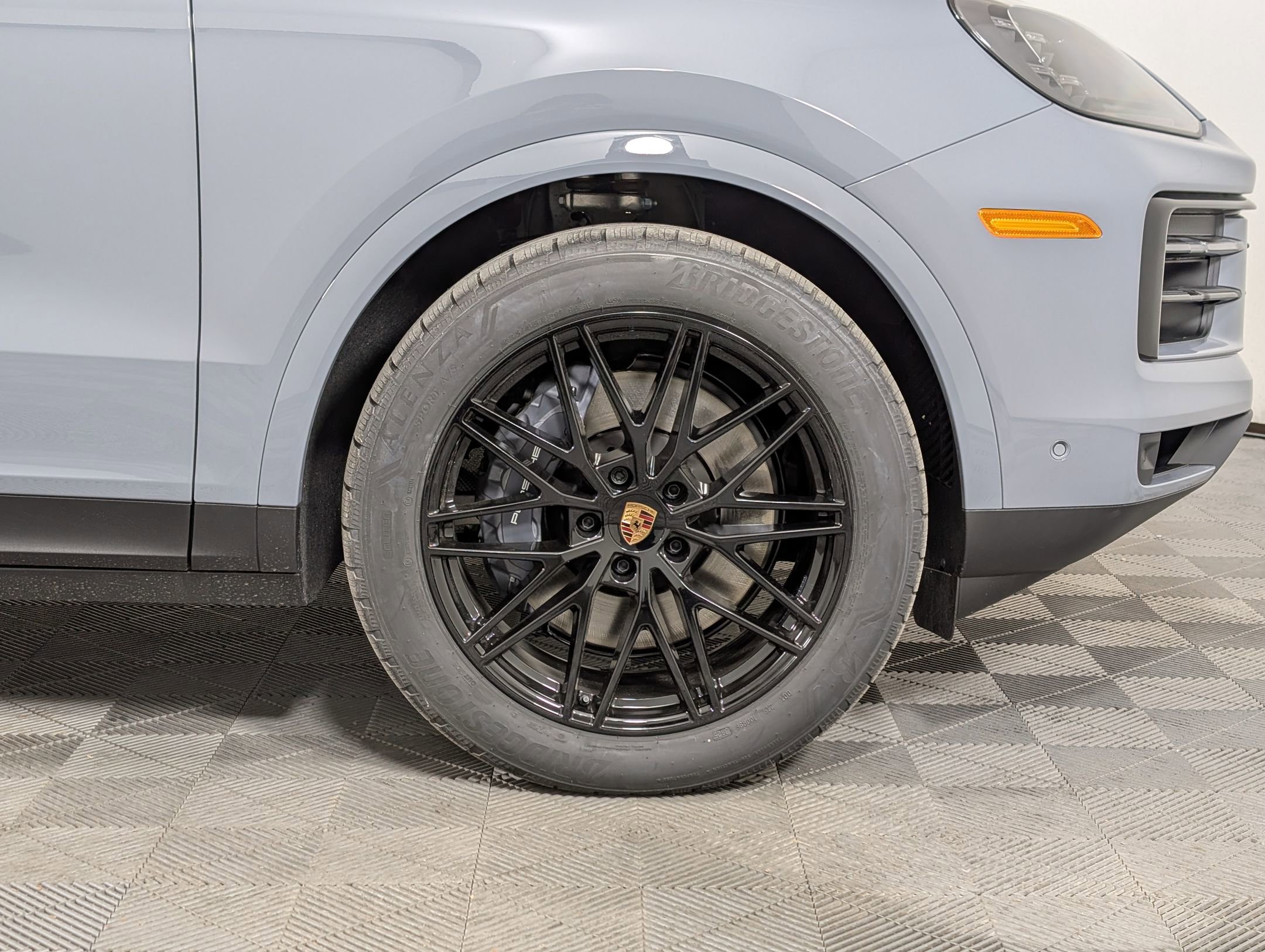 New 2026 Porsche Cayenne image 14