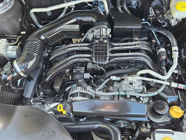 Used 2025 Subaru Outback AWD/4WD image 21