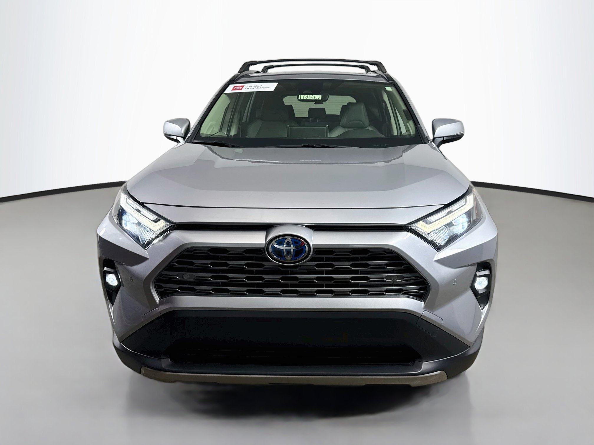Certified 2022 Toyota RAV4 Limited AWD/4WD image 2