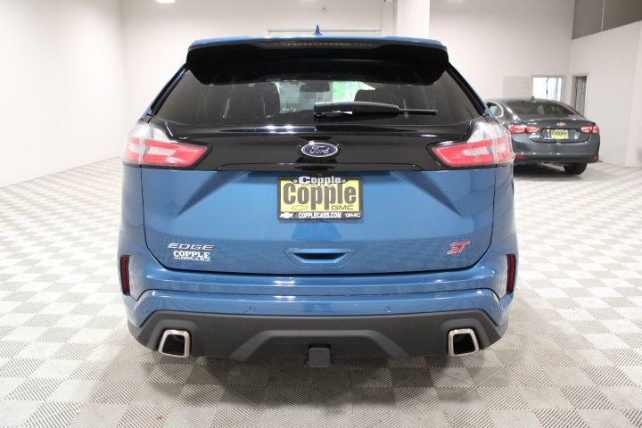 Used 2020 Ford Edge ST w/ Cold Weather Package image 6