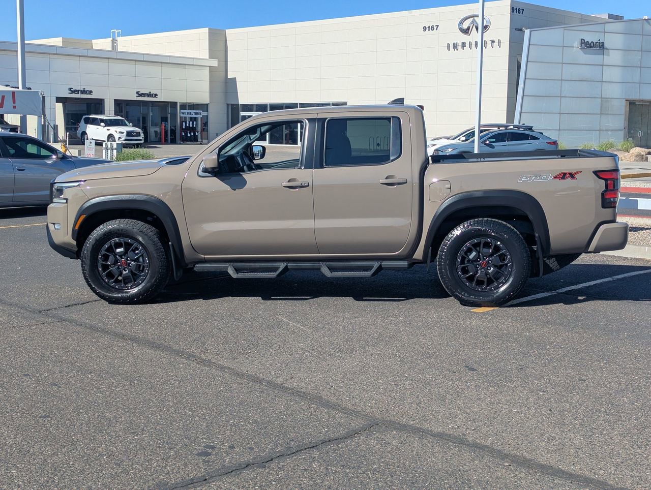 Certified 2022 Nissan Frontier PRO-4X w/ Pro-4X Premium Package AWD/4WD image 4