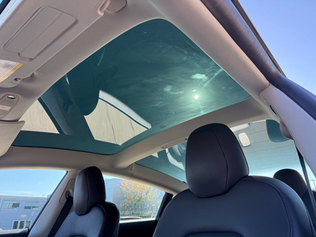 Used 2019 Tesla Model 3 RWD image 9