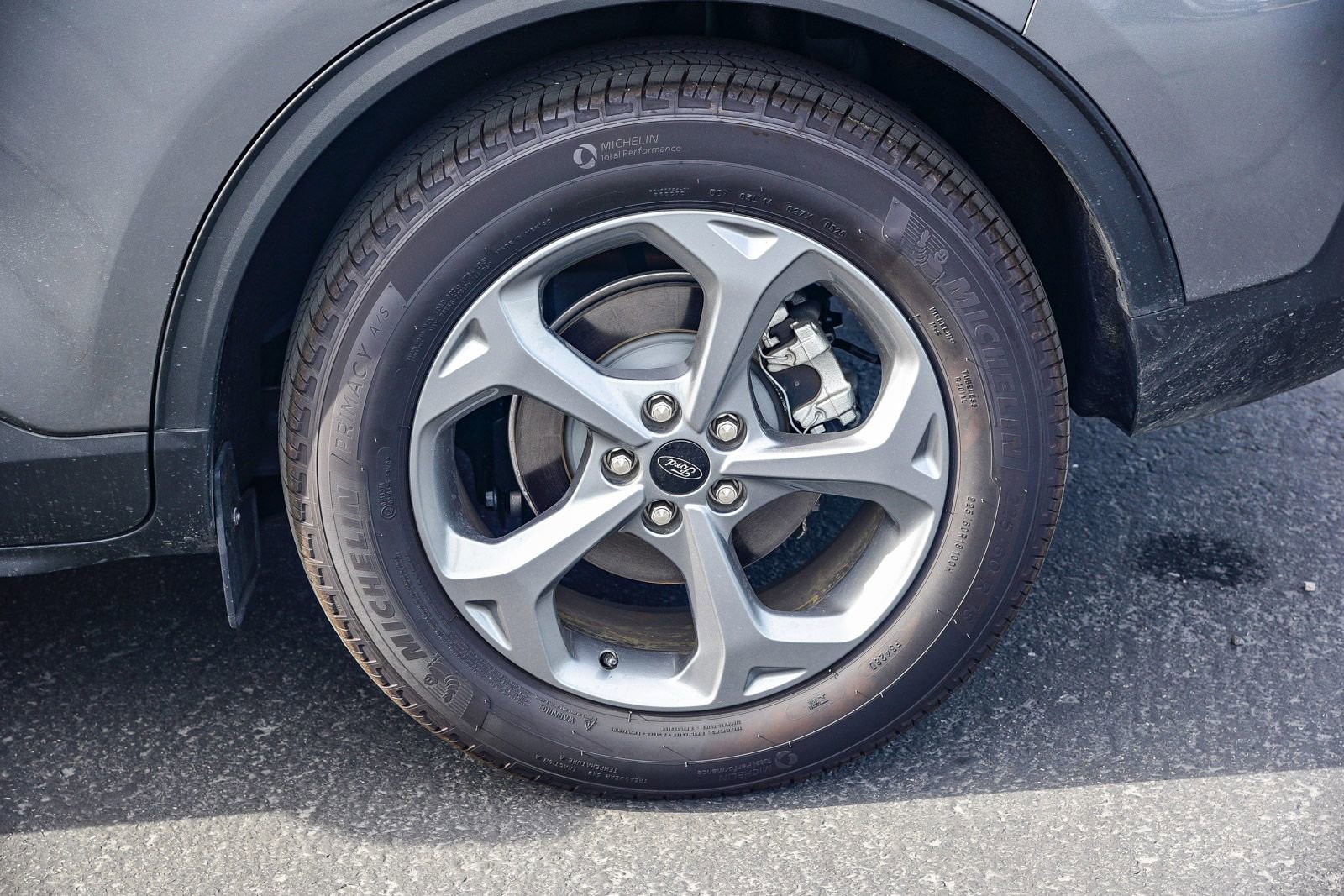 Used 2025 Ford Escape ST-Line w/ Equipment Group 301A image 8