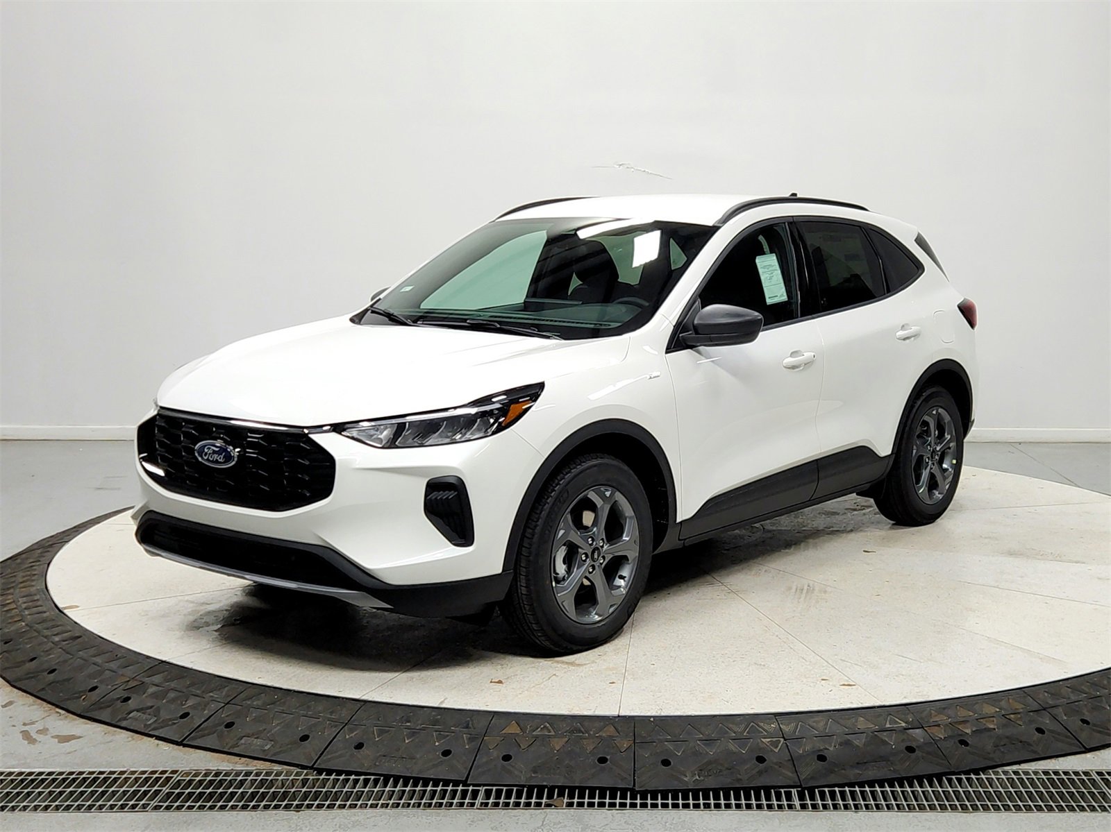 New 2026 Ford Escape ST-Line w/ Tech Pack #1 image 3