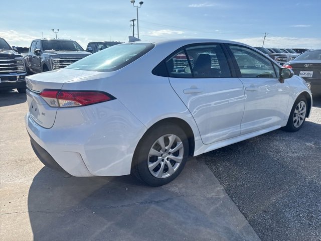 Used 2024 Toyota Corolla LE image 6