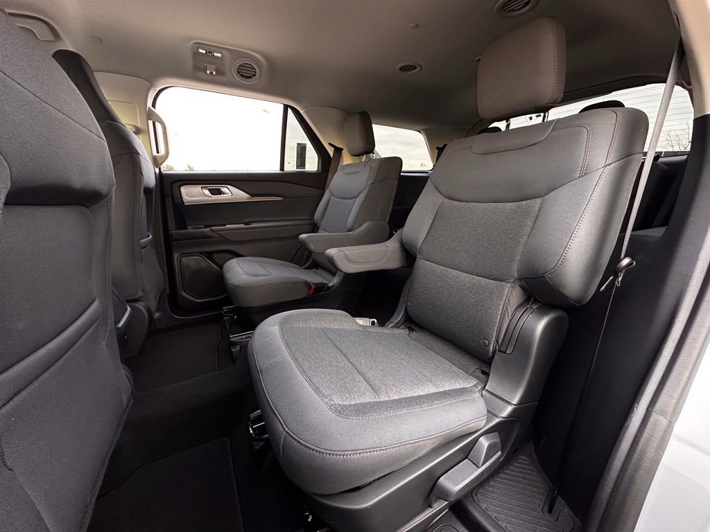New 2026 Ford Explorer Active image 69