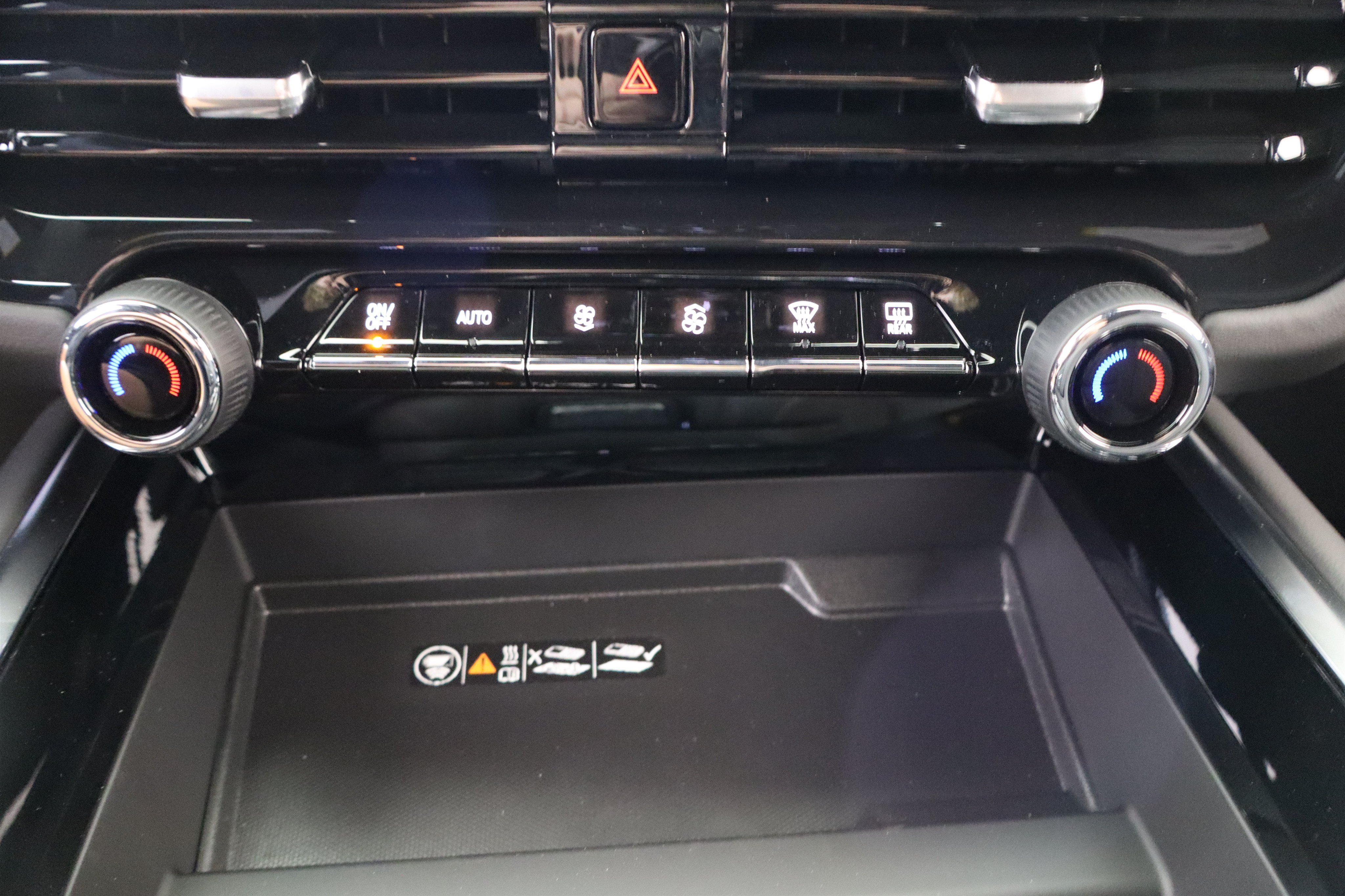 New 2026 Chevrolet Suburban RST AWD/4WD image 27
