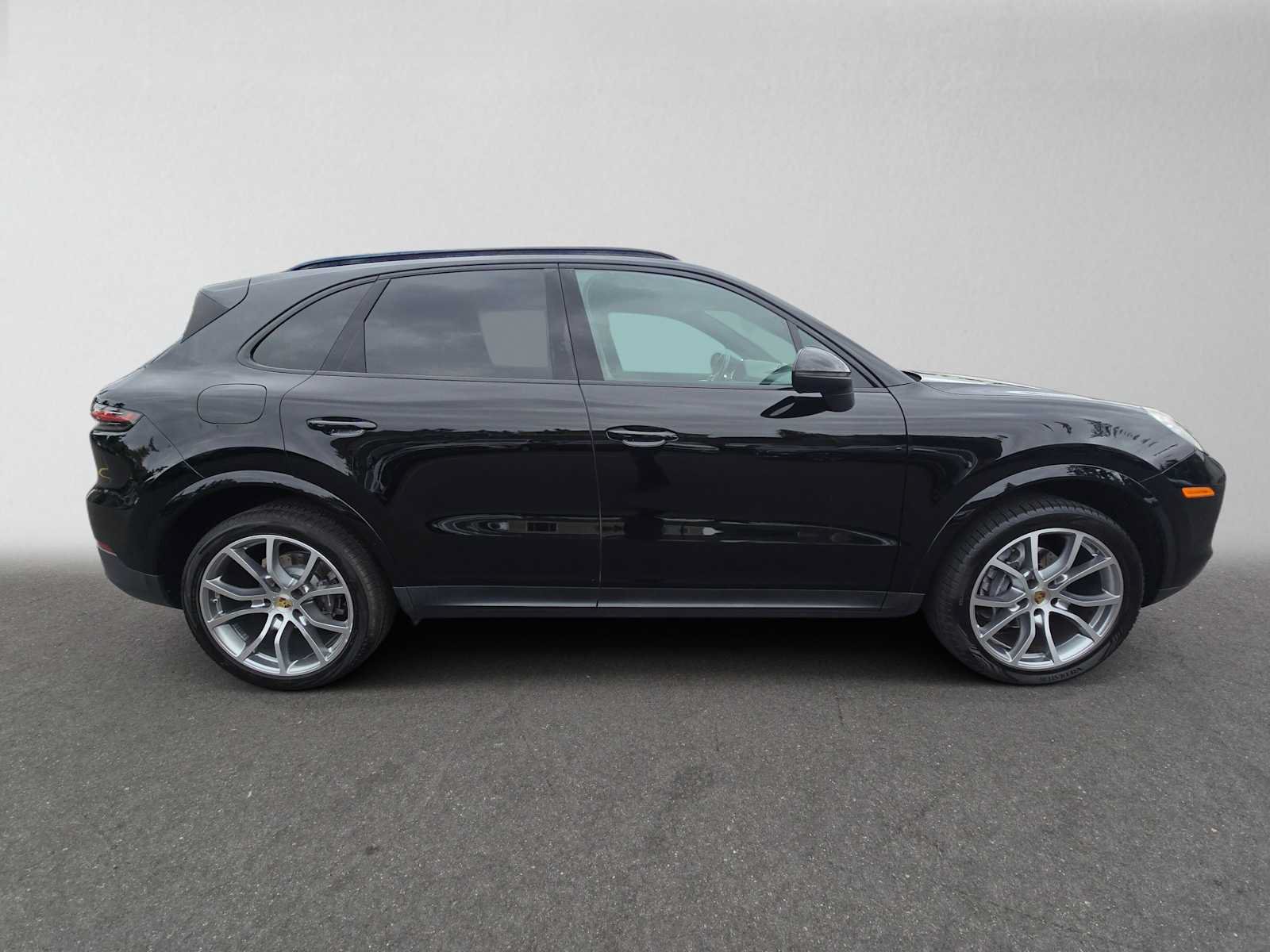 Used 2019 Porsche Cayenne AWD/4WD image 8