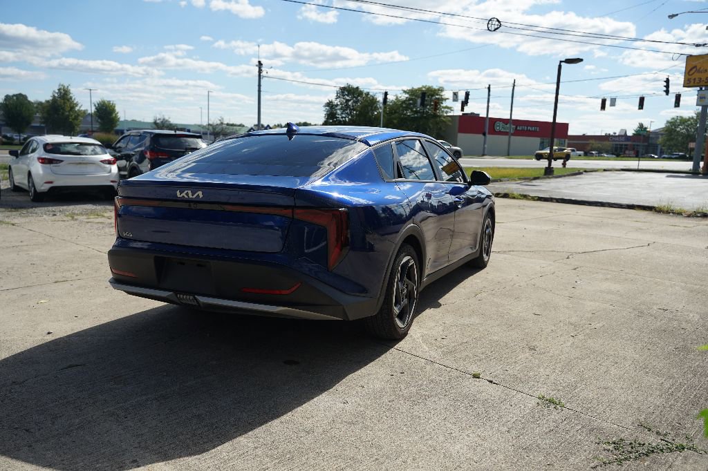 Used 2025 Kia K4 EX image 5
