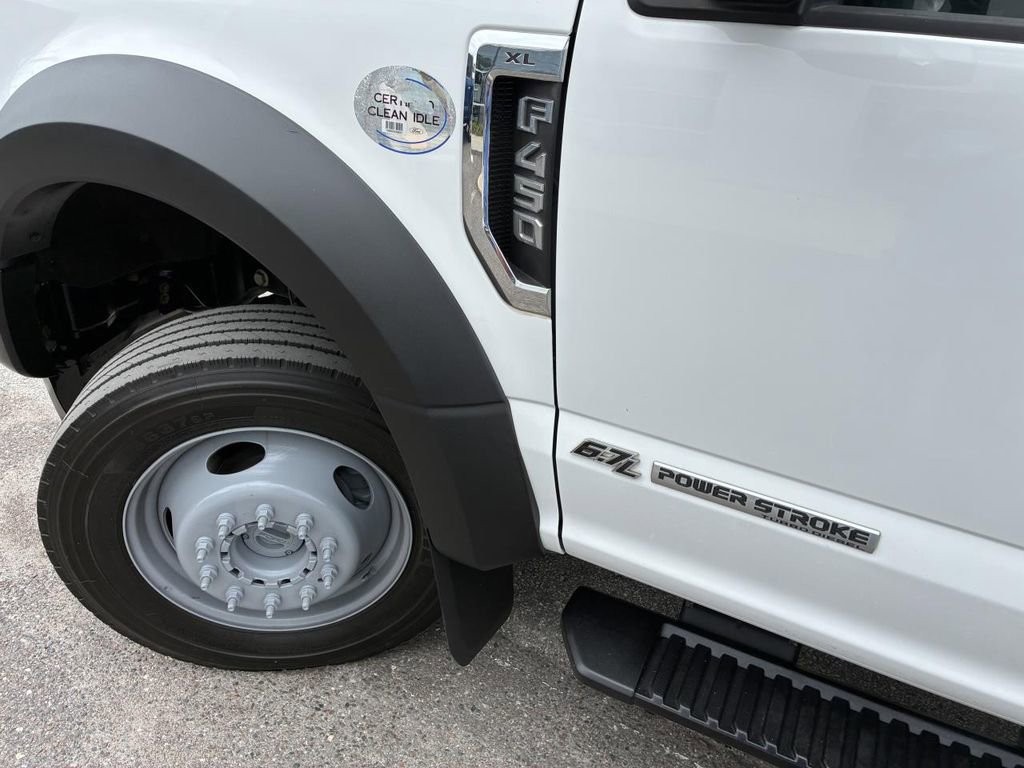 Used 2020 Ford F450 XL w/ Power Equipment Group image 4