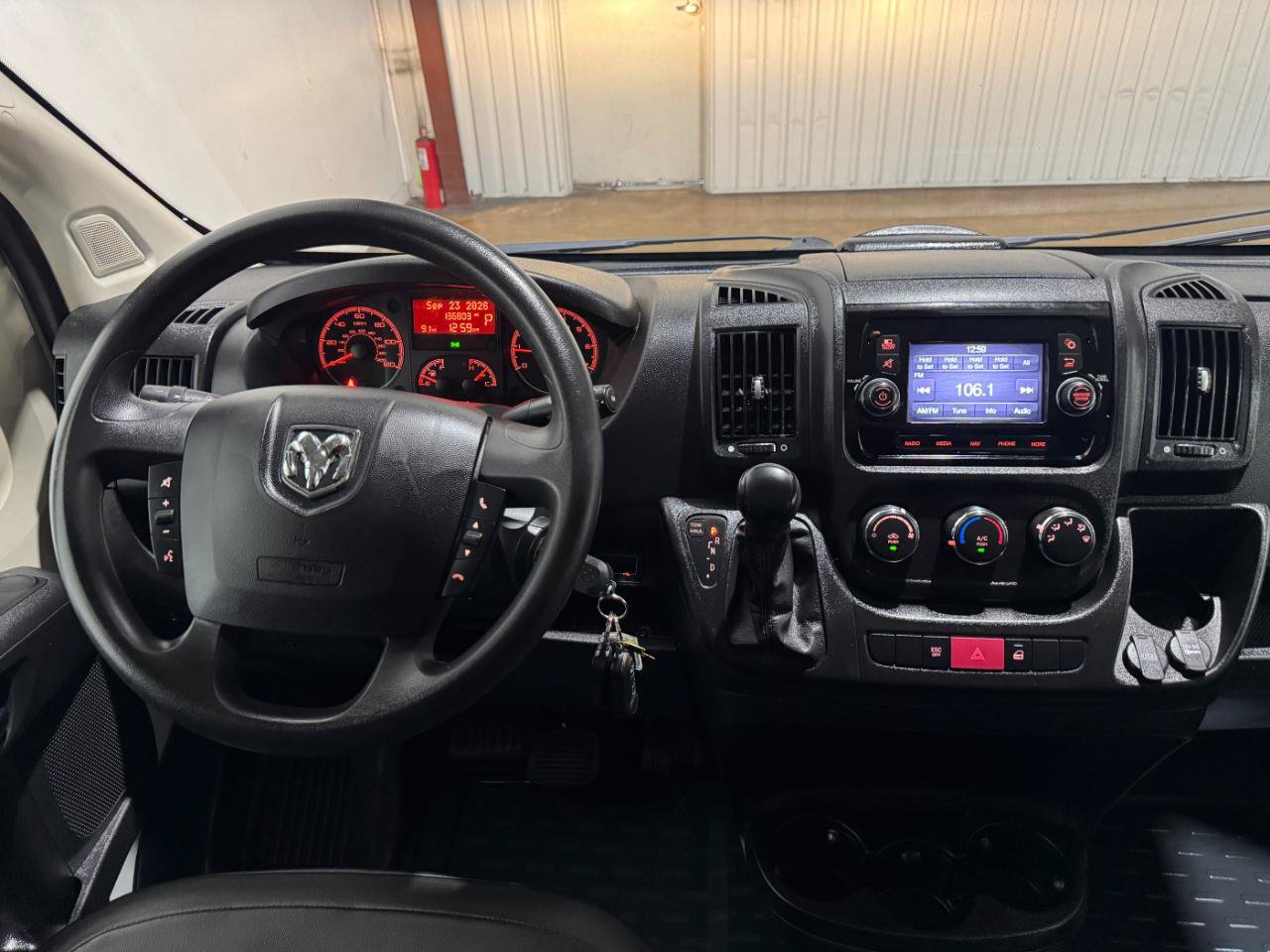 Used 2021 RAM ProMaster 2500 FWD image 31