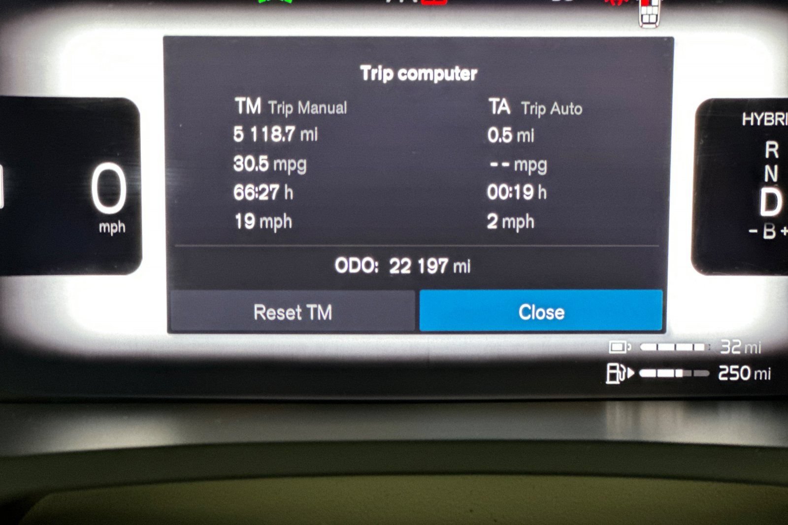Used 2023 Volvo XC90 T8 Plus AWD/4WD image 30