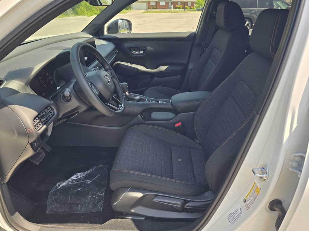 New 2026 Honda HR-V Sport image 12