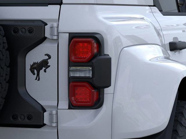 New 2025 Ford Bronco Raptor w/ Interior Carbon Fiber Pack image 25