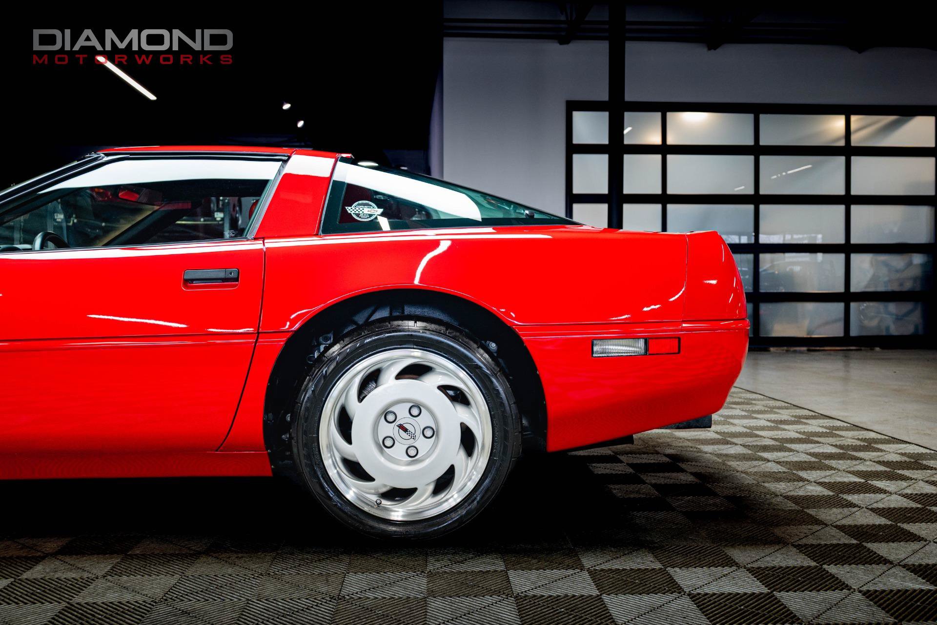 Used 1991 Chevrolet Corvette ZR-1 RWD image 12
