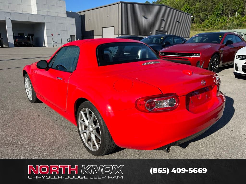 Used 2011 MAZDA MX-5 Miata Grand Touring w/ Premium Pkg RWD image 8