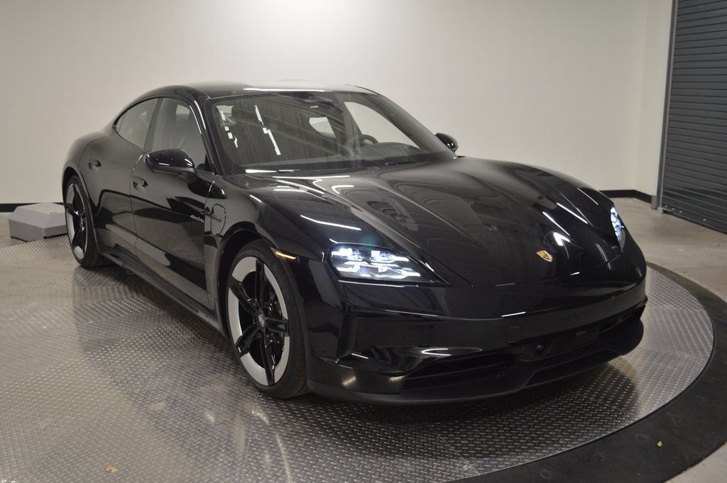 New 2026 Porsche Taycan RWD image 9
