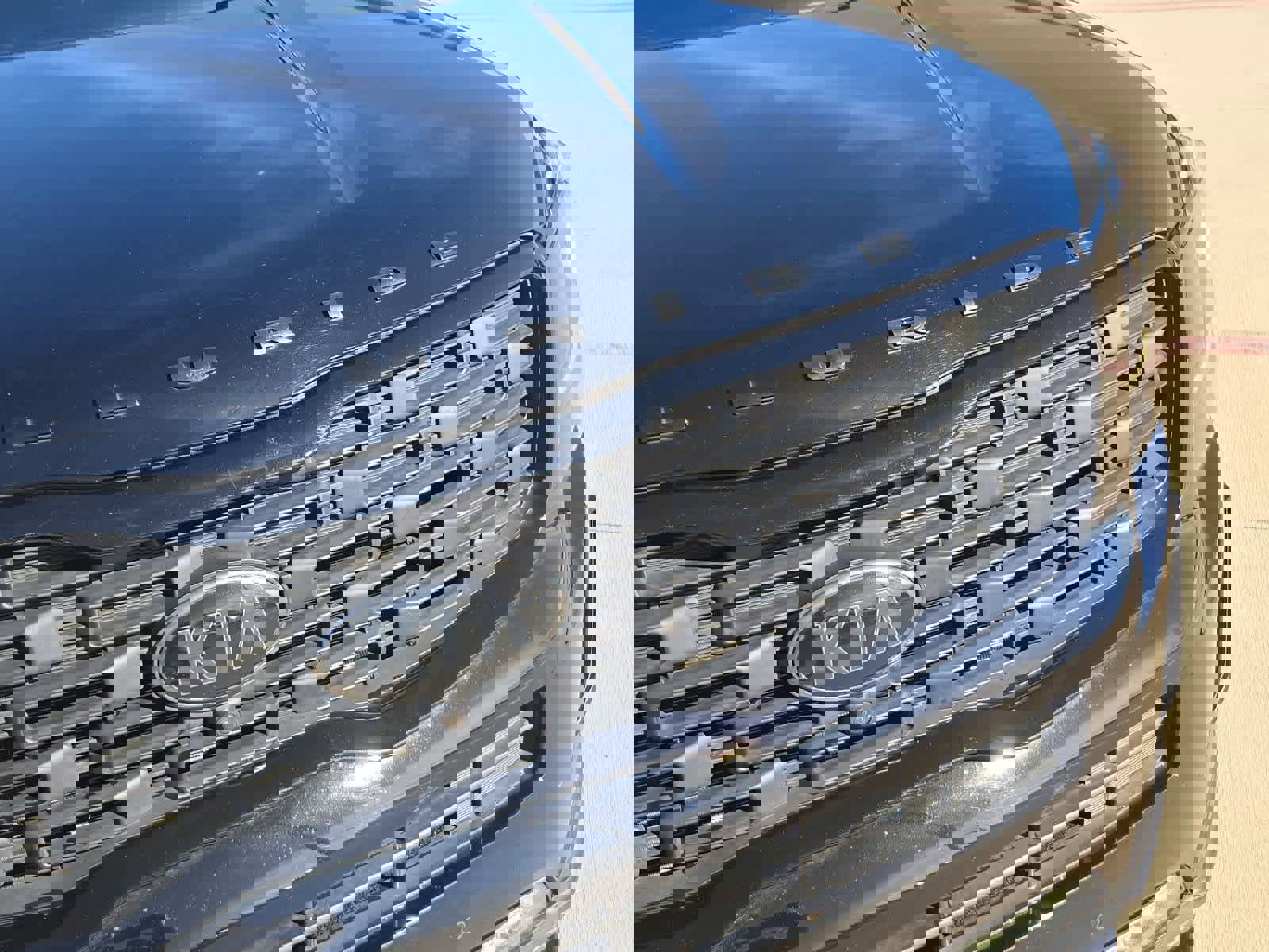 Used 2021 Kia Telluride SX w/ Nightfall Edition Package image 10