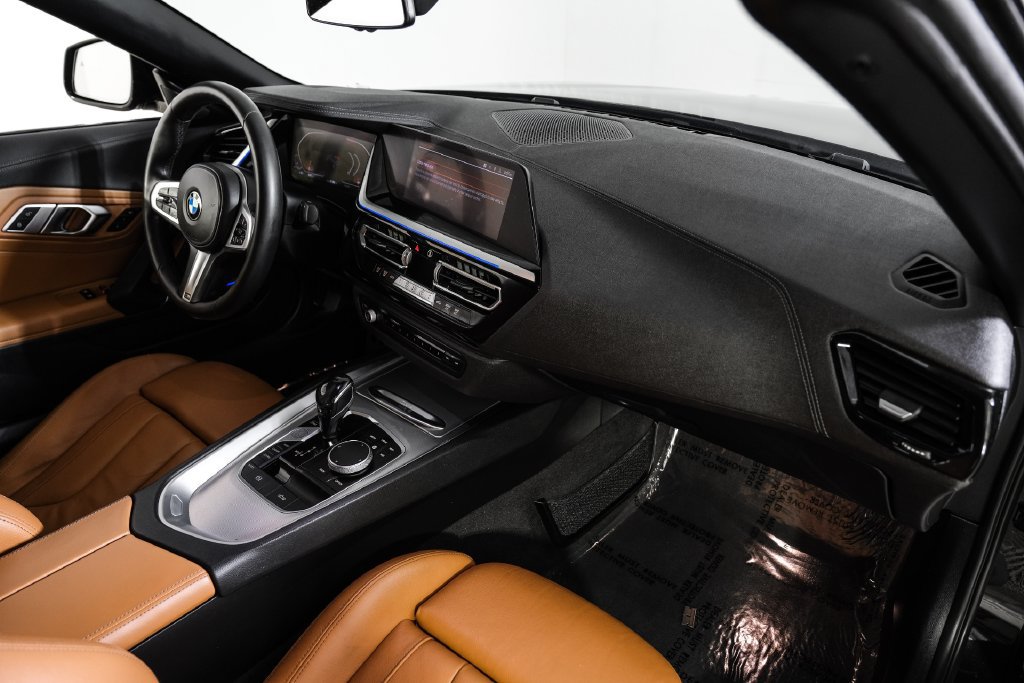 Used 2020 BMW Z4 sDrive30i w/ M Sport Package RWD image 18