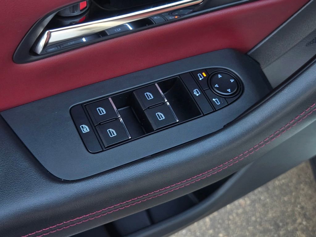 Certified 2025 MAZDA CX-70 Plug-In Hybrid w/ Premium Plus image 11