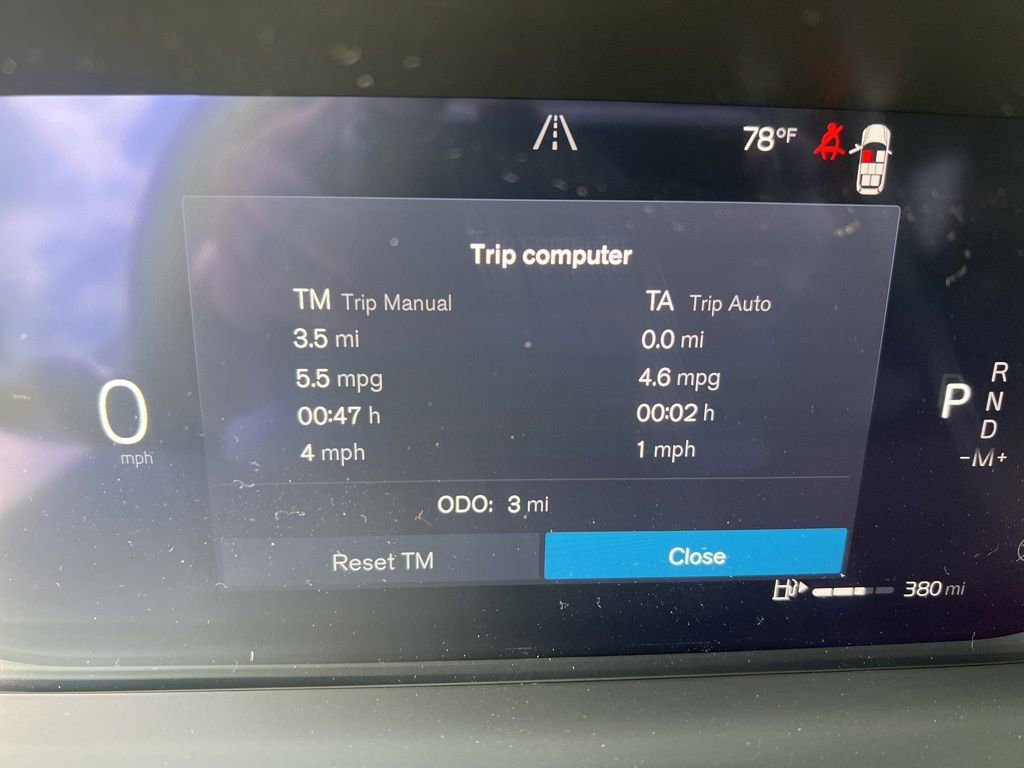 New 2026 Volvo XC90 B6 Plus w/ Protection Package Premier image 21