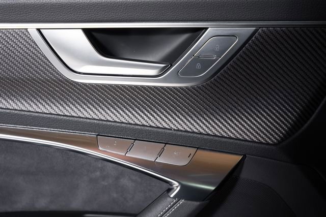 Used 2022 Audi RS 6 image 61