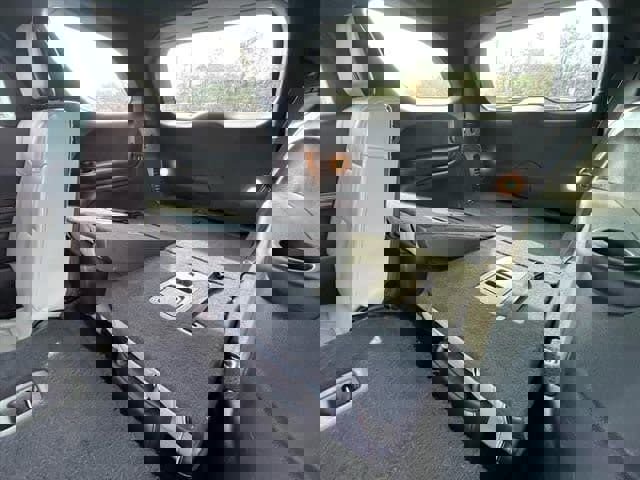 Used 2024 Dodge Durango GT image 28