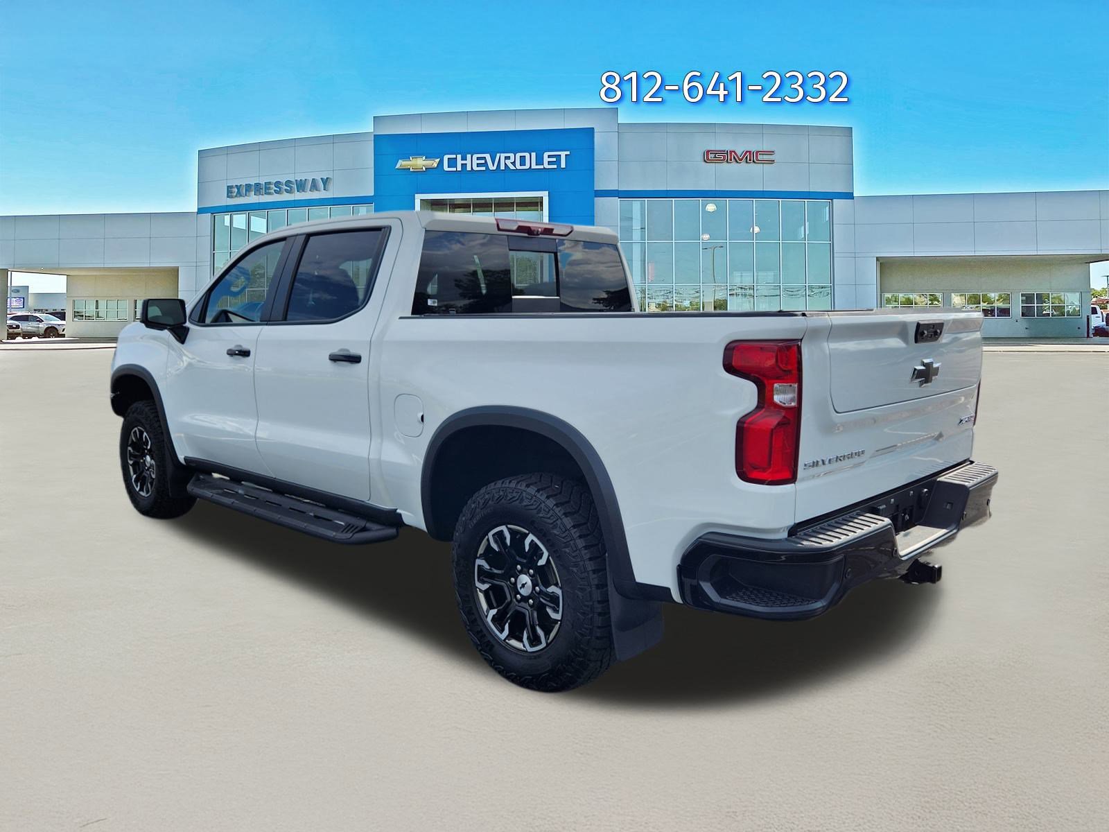 Used 2022 Chevrolet Silverado 1500 ZR2 w/ Technology Package image 5