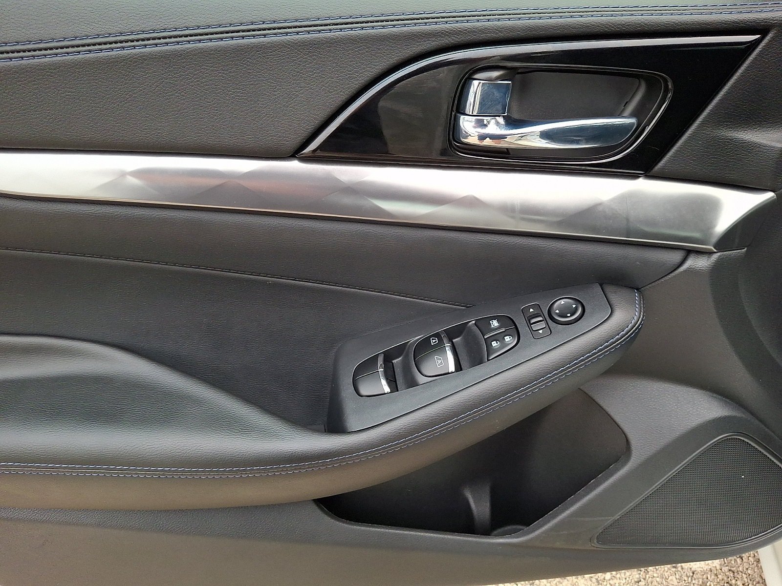 Certified 2020 Nissan Maxima 3.5 S w/ Floor Mat Group FWD image 12