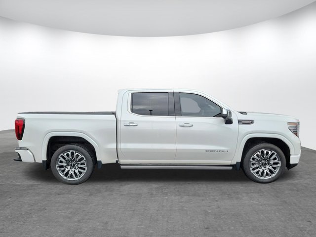 Used 2024 GMC Sierra 1500 Denali Ultimate AWD/4WD image 4
